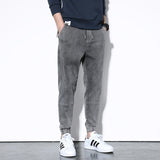 2020 Summer Style Jeans Men Leisure Jeans Pants Mens Black Denim Trousers Zipper Blue Hole Pencil Pants Jeans